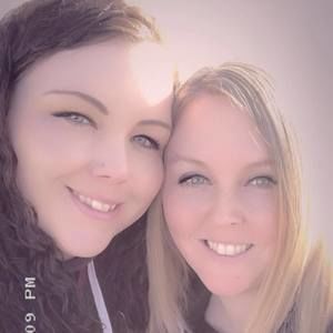 Meet your Posher, Whitney